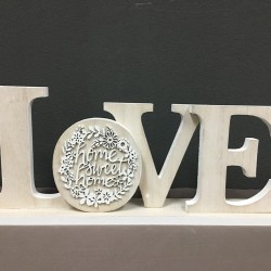 LOVE TABLE TOP LETTER